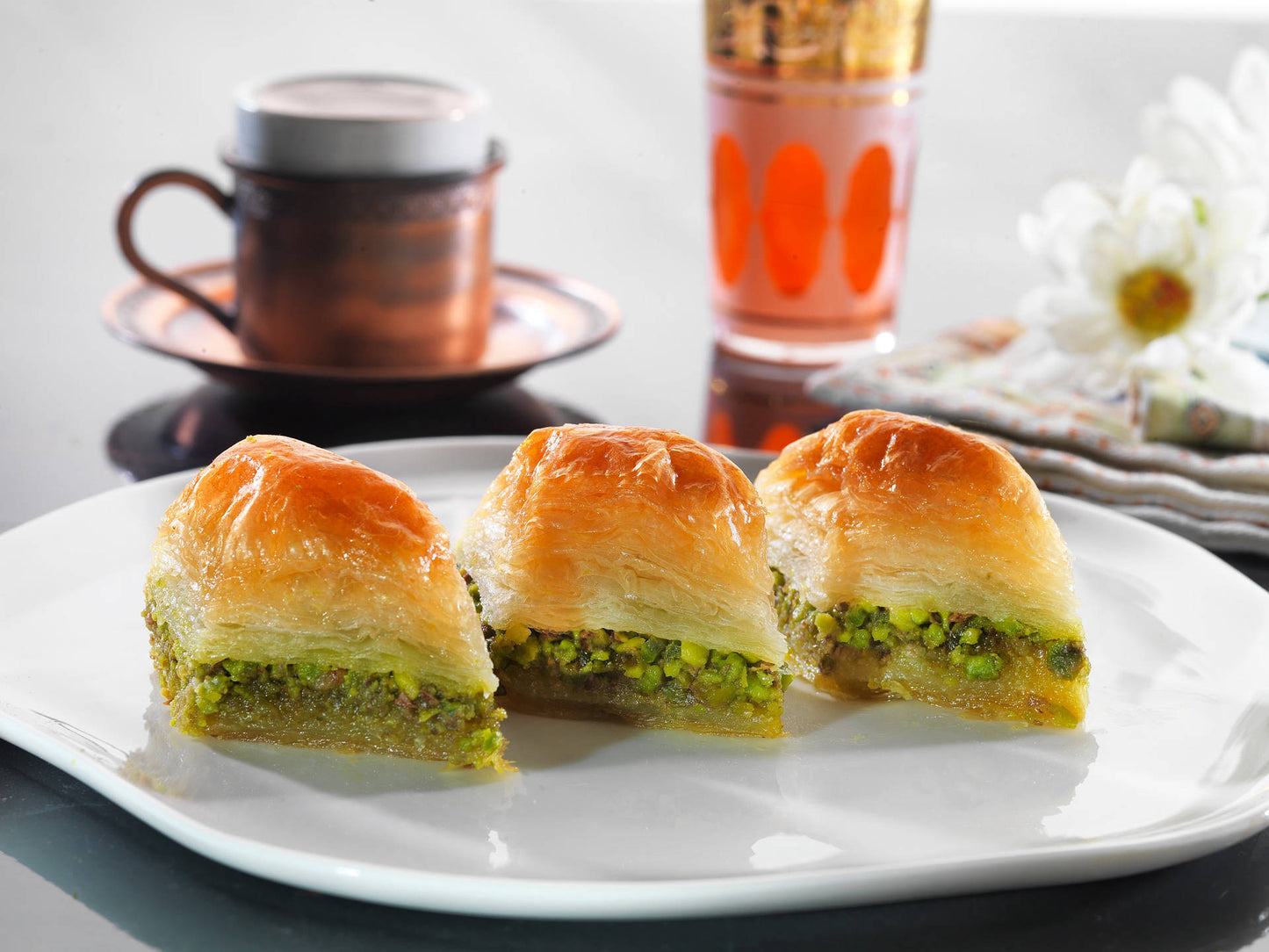 Baklava mit Pistazien (1 KG)